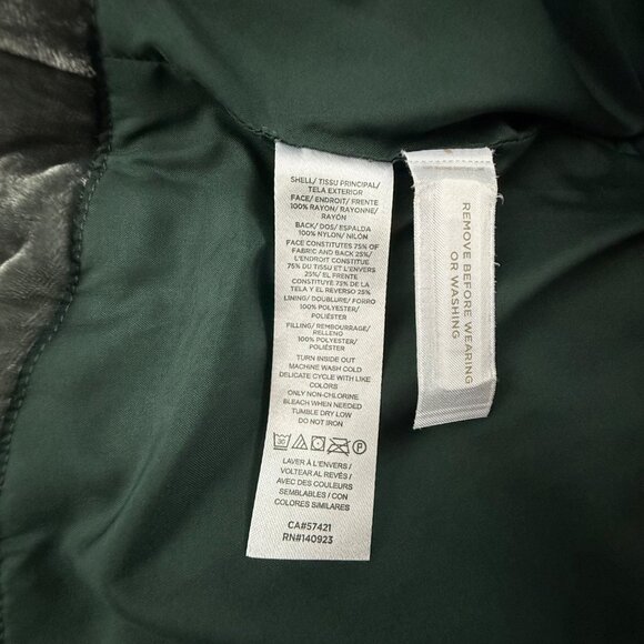 Loft Puffer Vest Women's Medium Quilted Design Pockets Full Zip Green Velvet - Picture 10 of 10